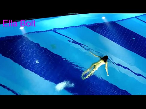 ❤️ මට නැරඹීම නැවැත්විය නොහැක, තරුණ රන්වන්තිය ELLA BOLT නිවාඩු නිකේතනයේ තටාකයේ නිරුවතින් පිහිනීමට හසු විය ️❌ ගුද අශ්ලීල si.bencoineth.top